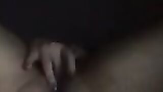 La mia troia si sgrilletta per me