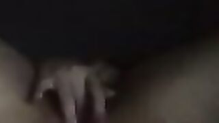 La mia troia si sgrilletta per me