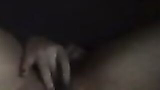 La mia troia si sgrilletta per me