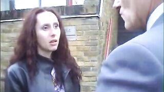 Maya giovane puttanella inculata