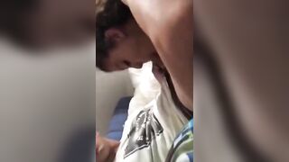 Alice da Catania succhia e viene filmata dal suo ex