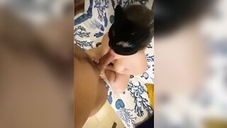 Mamma italiana tradisce con un toro napoletano