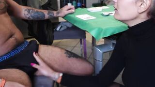 Troia italiana si fa scopare dal compare