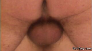 Trio interrazziale gay in volo