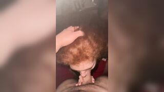 Italiana dai capelli rossi è una troia mangia cazzi