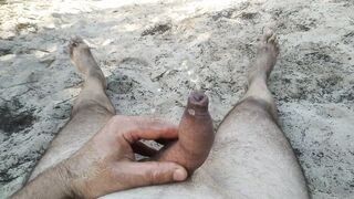 Pisciata in spiaggia