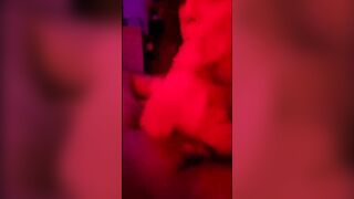 Moglie NAPOLETANA zoccola mette le corna al marito frocio