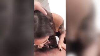 Malena si diletta con un bel pompino