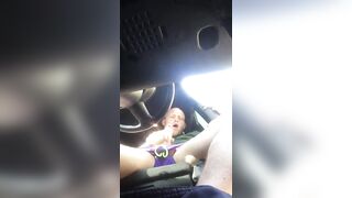 Anteprima del video: Sesso in auto per coppia di maschi gay