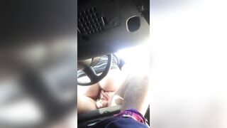 Sesso in auto per coppia di maschi gay