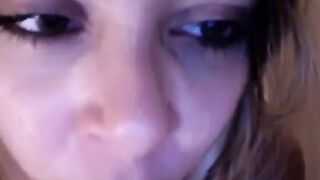 SONO UNA PUTTANA DI MERDA !