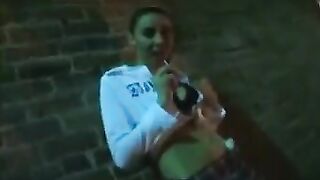 Dalila la puttanella col lecca lecca