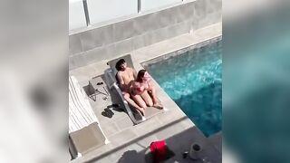 Coppia italiana scopa ripresa da un guardone