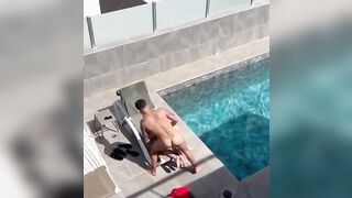 Coppia italiana scopa ripresa da un guardone