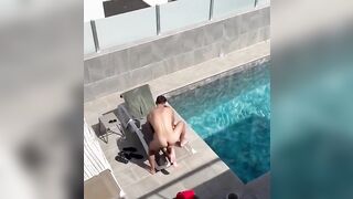 Coppia italiana scopa ripresa da un guardone