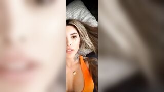 Anteprima del video: Diretta OF con la tettona troia Tami Tsunami