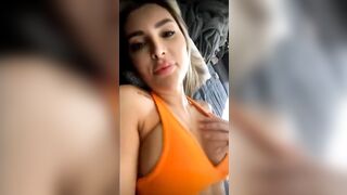 Diretta OF con la tettona troia Tami Tsunami