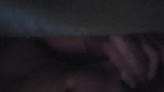 mi sego mentre il fratello dorme