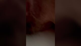 Ancora la fica pelosa di mia moglie mentre la scopo