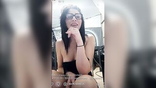 In diretta con camgirl meridionale