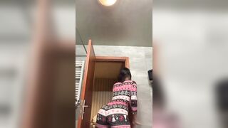 Mostra il culo su Tiktok