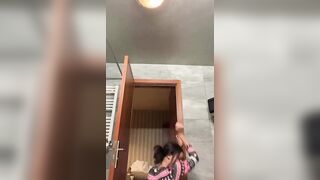 Mostra il culo su Tiktok