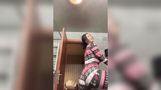 Mostra il culo su Tiktok