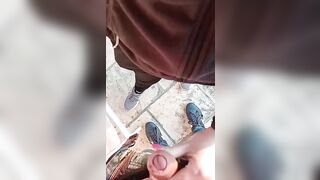 Anteprima del video: Un mio amico prova a vedere se è GAY o NO