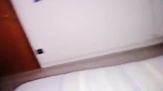 Moglie italiana si sditalina il culo