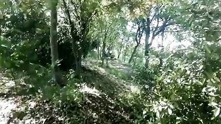 Coppia Genovese fa sesso in campagna