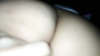 Culo e figa di Moglie mentre cavalca il cazzo