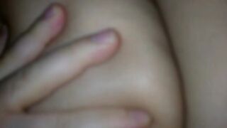 Culo e figa di Moglie mentre cavalca il cazzo