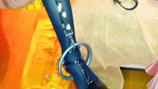 Thalia gode sull'amaca