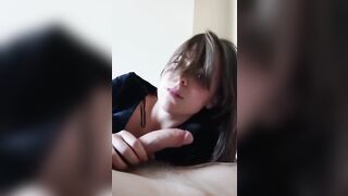 Indimenticabile pompino dalla 18enne