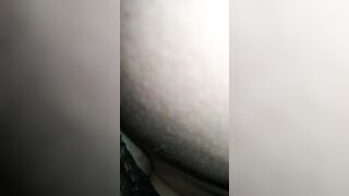 Cagna in calore scopata e sborrata dentro dal vicino di casa arrapato