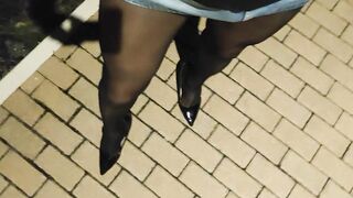 SEMPRE BELLO FARE LA PUTTANA DI STRADA