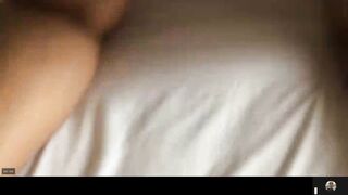 Moglie puttana si fa rompere il culo su Skype