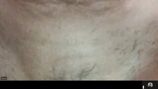 Vecchia puttana mostrata dal marito che la incula