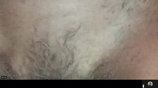 Vecchia puttana mostrata dal marito che la incula