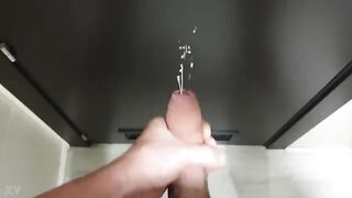 Anteprima del video: Sborra calda Parte 2