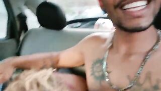 Anteprima del video: Bella battona brasiliana in auto