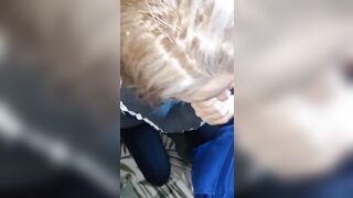 bionda matura e pelosa succhia e scopa in pov