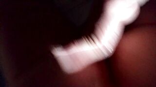 La faccio squirtare  2