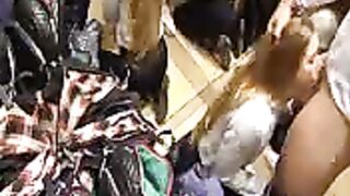 Bella Rossa bocchinara scopata in camerino