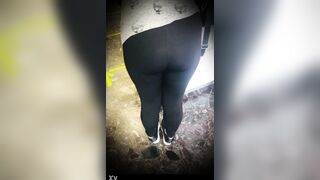 Zia Culona in Negozio