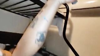 Ragazza romana fistata dal fidanzato in diretta