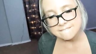 Cazzo piccolo che sborra