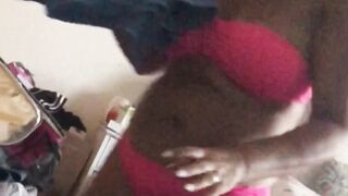 Quella Maialona di Mamma Cicciona Vuole che Sbattete il Suo Porco Pancione