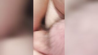 Cazzo in figa dito in culo