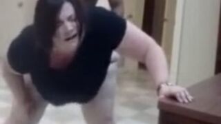 Quella Porca Bbw Di Mia Zia se lo Fa Sfondare